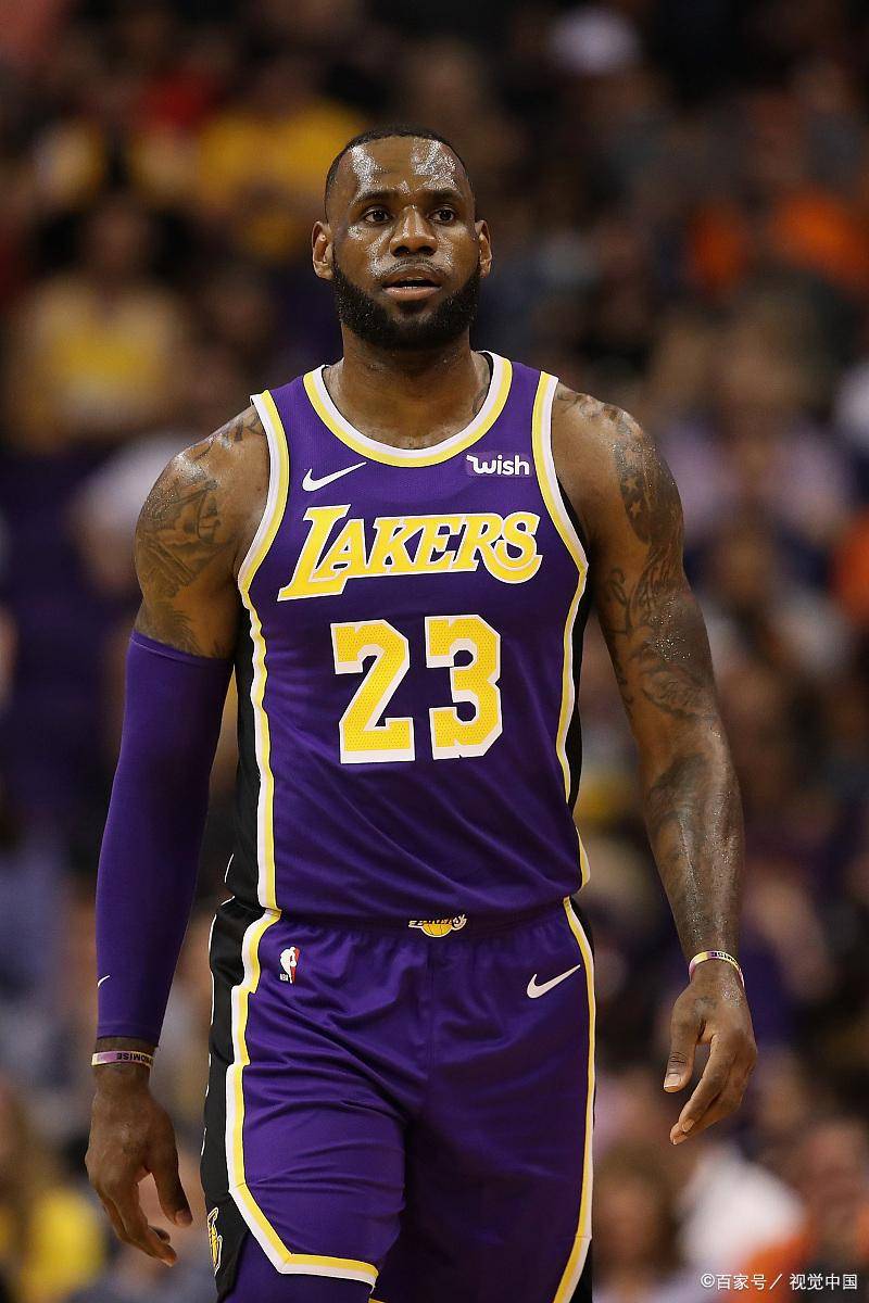 法媒预测摩纳哥vs大巴黎首发：登贝莱PK巴洛贡，波巴替补（法媒预测摩纳哥战大巴黎首发：登贝莱对决巴洛贡，波巴替补待命）