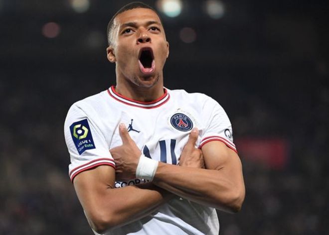 德转列21世纪参与进球榜：梅西1339球居首，C罗1253球第二