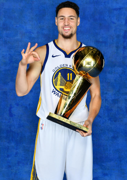 亚特兰大4-0十人热那亚晋级意杯8强，吉姆西蒂、德容恩破门（亚特兰大4-0大胜少一人热那亚挺进意杯八强，吉姆西蒂与德容恩建功）