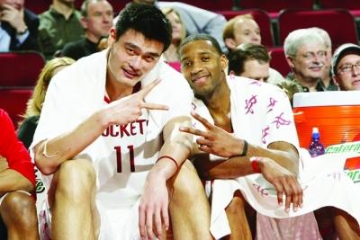 因排名垫底多名球员家人遭死亡威胁，佛罗伦萨官方表示谴责（多名球员家属因球队垫底遭死亡威胁，佛罗伦萨俱乐部严正谴责）