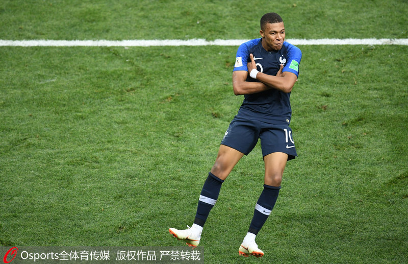 足坛U20球员转会费TOP20：姆巴佩1.8亿欧第一，菲利克斯第二