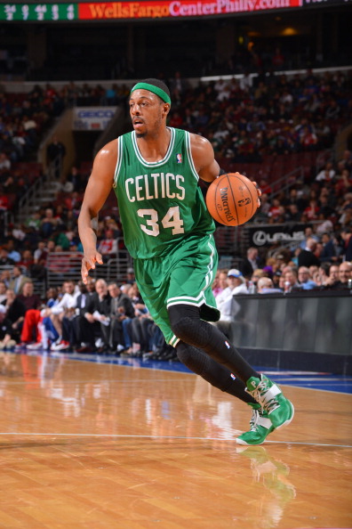 澳超官方：中央海岸水手vs悉尼FC因雷电天气推迟1个小时开球（澳超通告：受雷电影响，中央海岸水手对悉尼FC开球时间延后1小时）