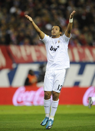 卢克巴：我和劳姆是更衣室的DJ，希望能在对阵不莱梅时复出（卢克巴：和劳姆负责更衣室音乐，力争对阵不莱梅复出）