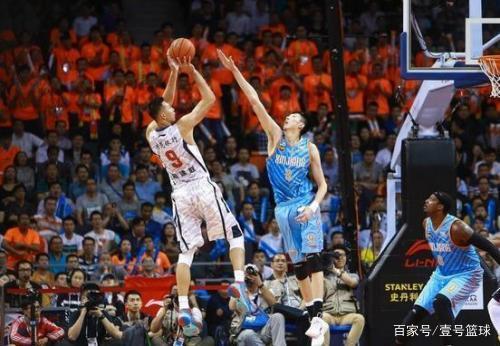 一片惊呼 一片惊呼