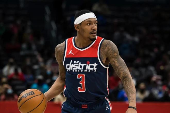 足球世界中 足球世界中